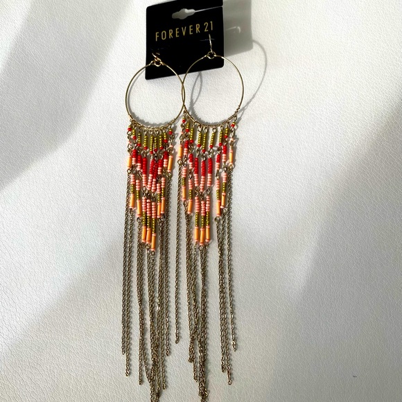 FOREVER 21 Chandelier earrings 💃🏻 - Picture 2 of 4